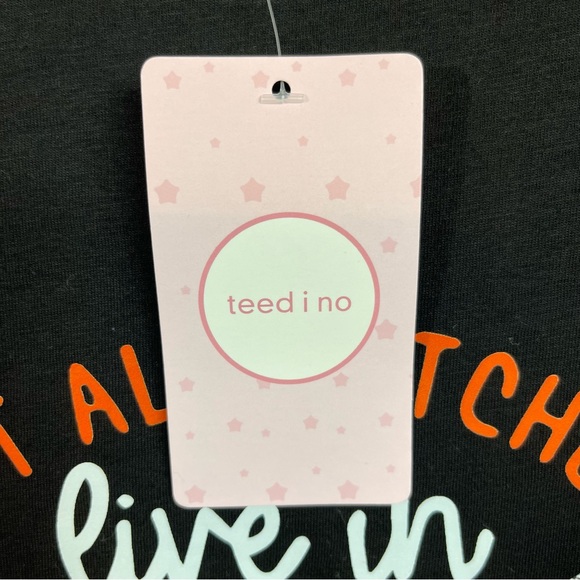 Not All Witches Live In Salem Tee Shirt Top Black Halloween Fall - Picture 6 of 8